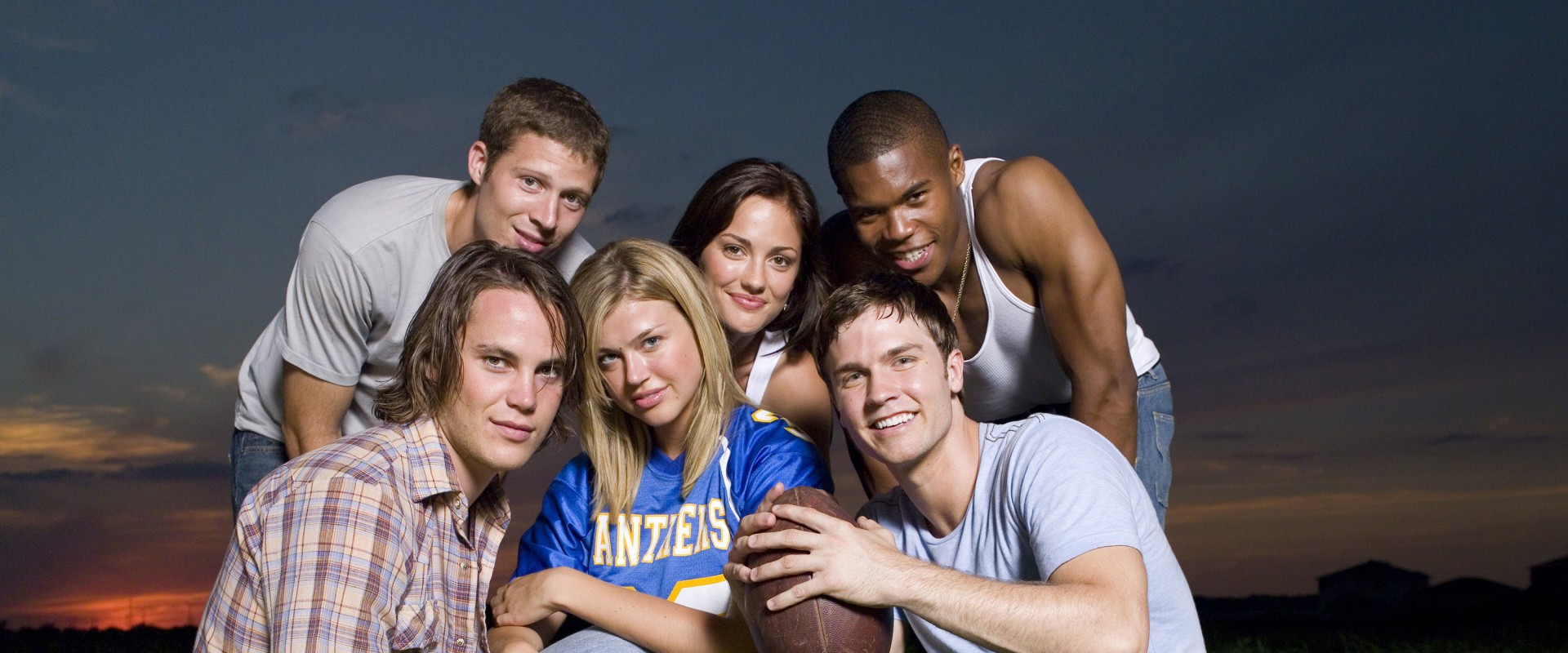 Friday Night Lights: The Ultimate Guide to Family-Friendly Entertainment